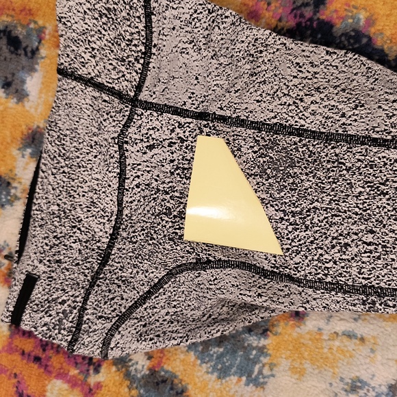 Lululemon Leggings - Picture 8 of 8